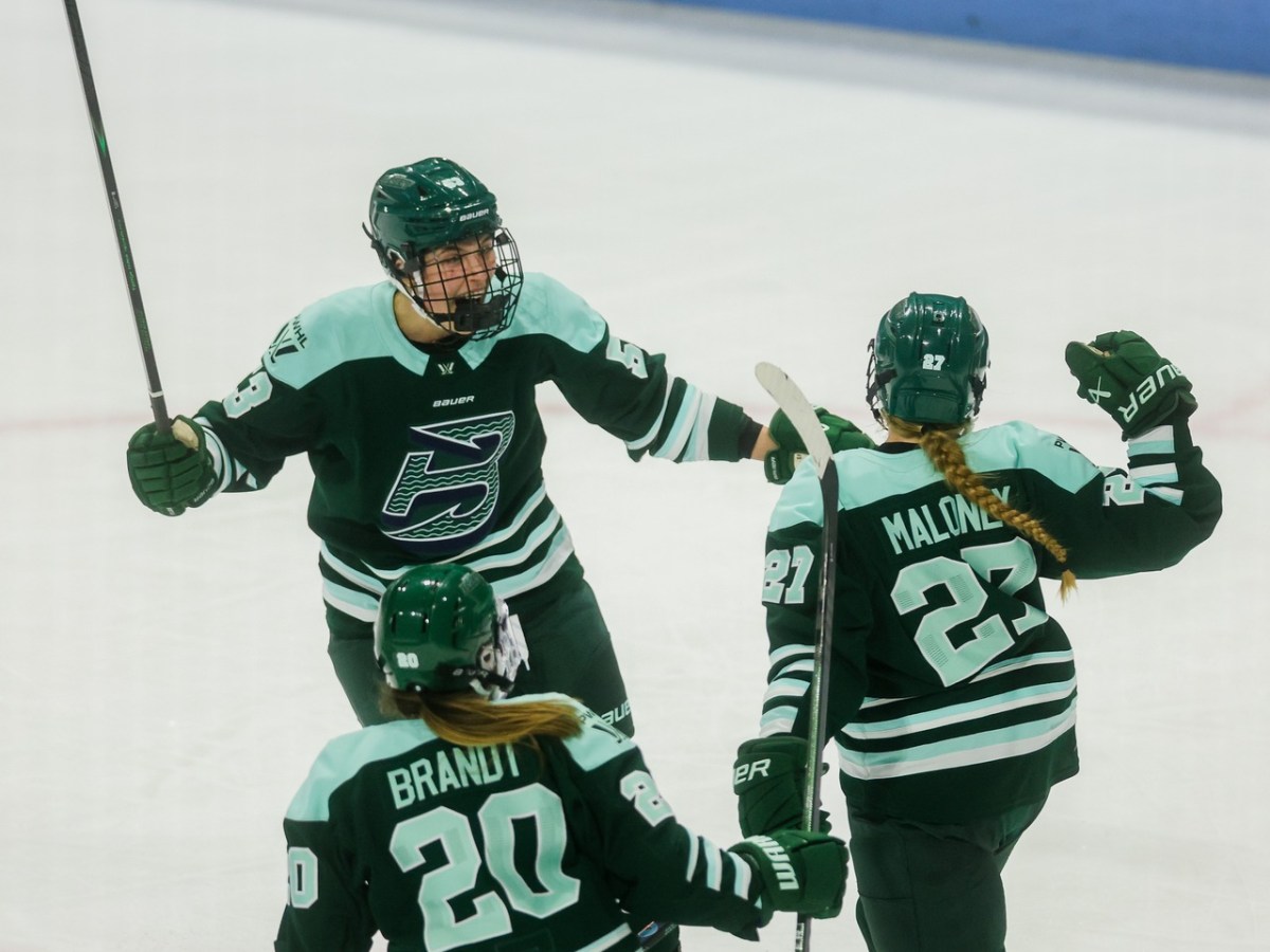 Fleet Fly to 4–0: Boston Sets PWHL Record in Win Over Minnesota&nbsp;Frost